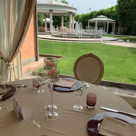 Ristorante Borgo Antico Hotell Ceprano